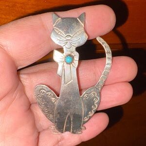 Silver 925 Cat Brooch with Turquoise Accent